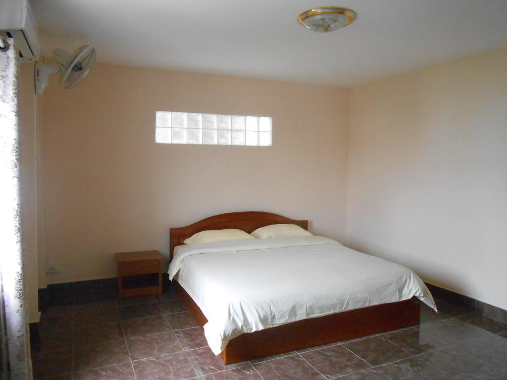 Bayern Guesthouse Ban Nongdouang Bilik gambar